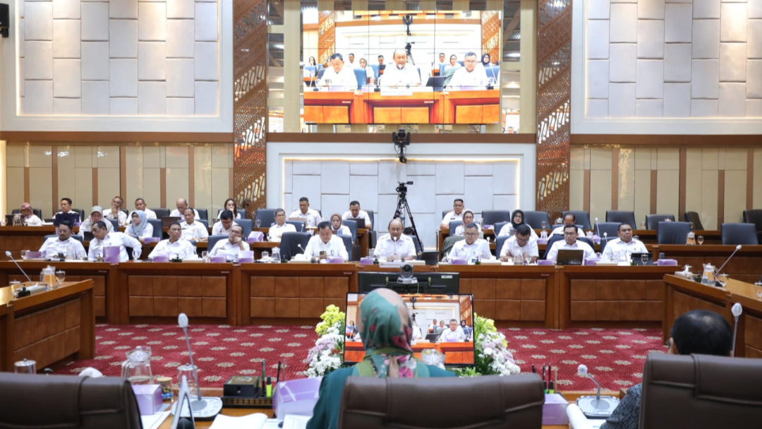picture-Rapat dengan Komisi IX DPR, BGN Kota Bengkulu Paparkan Progres MBG 